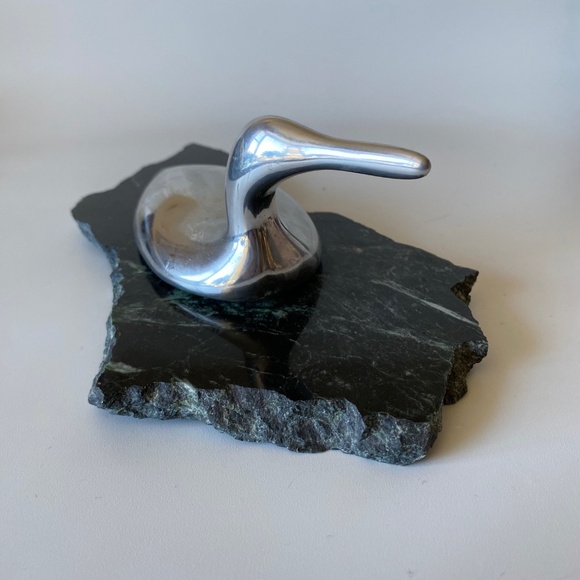 Vintage Haselton Sculpture: Aluminium LOON on Marble Base, Signed, Collectible - Picture 3 of 15